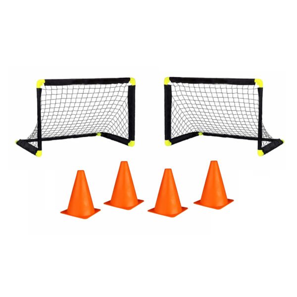 2x voetbal goals/doelen set met 4 oranje pionnen